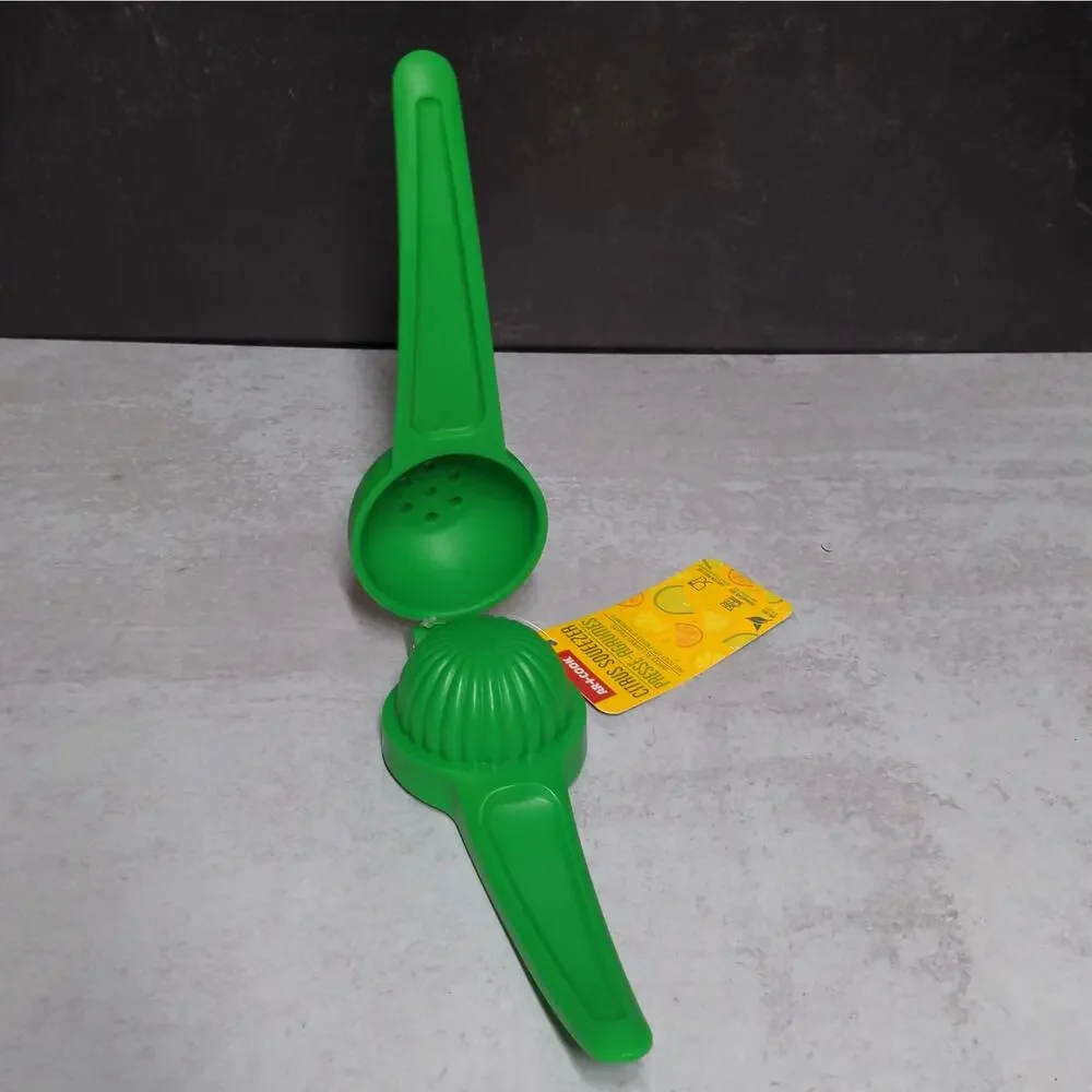 Art and Cook / AR+ Cook Citrus Juicer - NWT